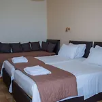 Hotel Milton