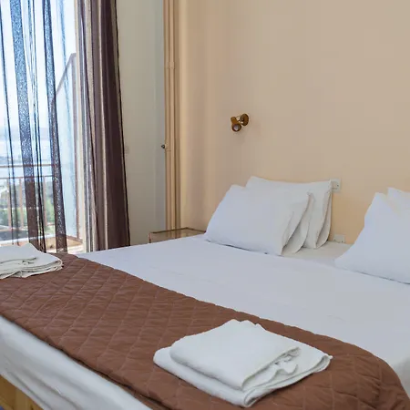 Отель Milton Mavrovouni (Laconia)