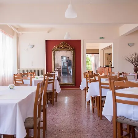 Milton 2* Mavrovouni (Laconia)