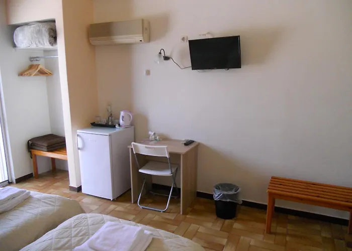 Hotel Milton Mavrovouni (Laconia)